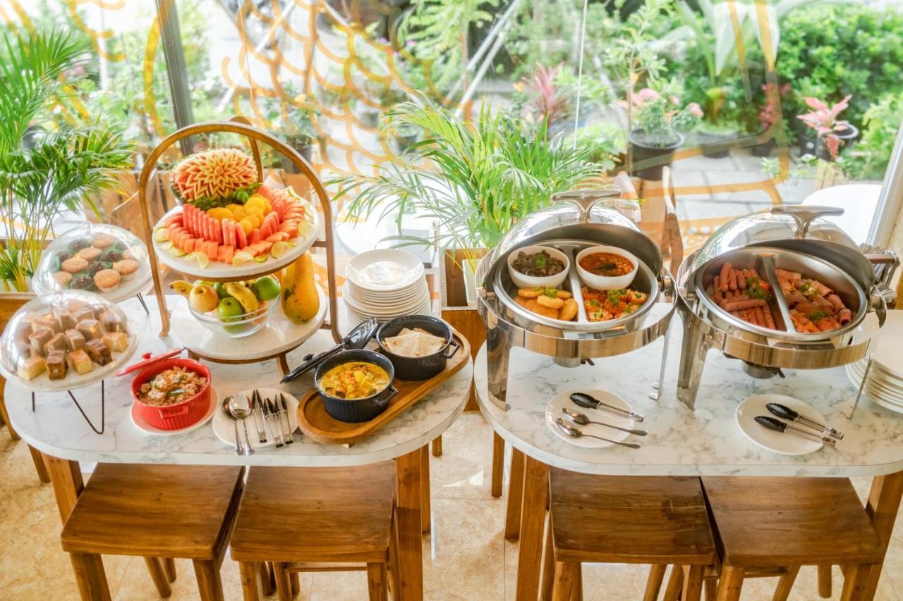 Amber Beach Hotel 胡鲁马累 外观 照片